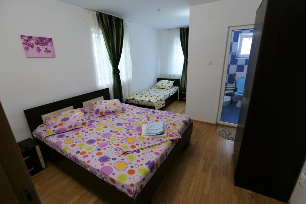 Casa Iustina Sulina Hotel Bagian luar foto